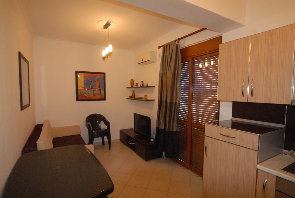 Orikum Veranda Apartments Room photo